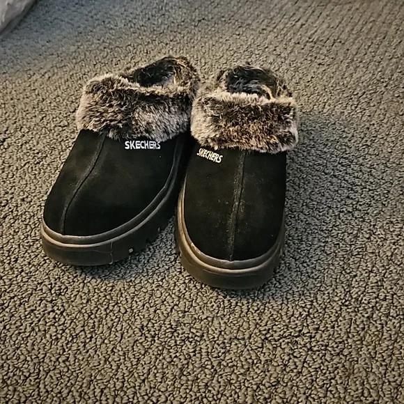 Shoes - Picture 5 of 5